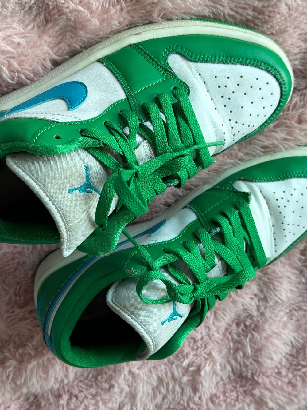 Jordan Kids Green & White Sneakers with Blue Swoosh